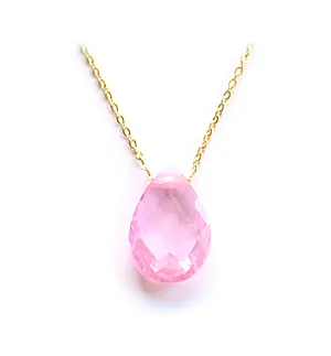 İnce sarı altın zincirde fasetli pembe damla taşlı kolye