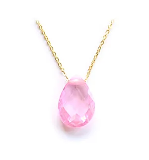 İnce sarı altın zincirde fasetli pembe damla taşlı kolye
