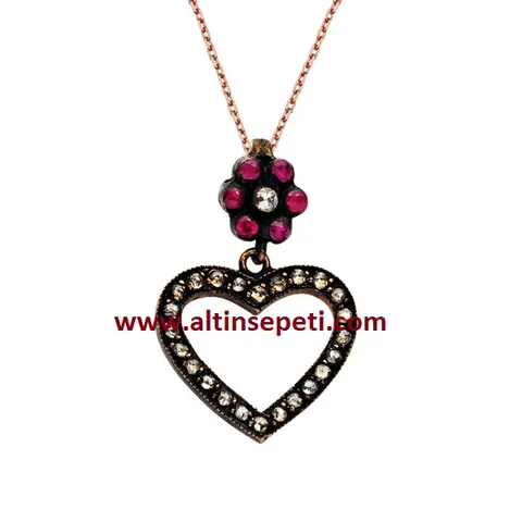 Yakut taşlı çiçek ve elmas dizili koyu tonlu kalpten oluşan rose zincirli altın kolye