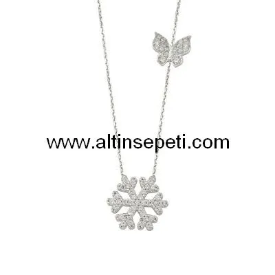 Zirkon taşlı kar tanesi ve zincirde taşlı kelebek motifi bulunan beyaz altın kolye